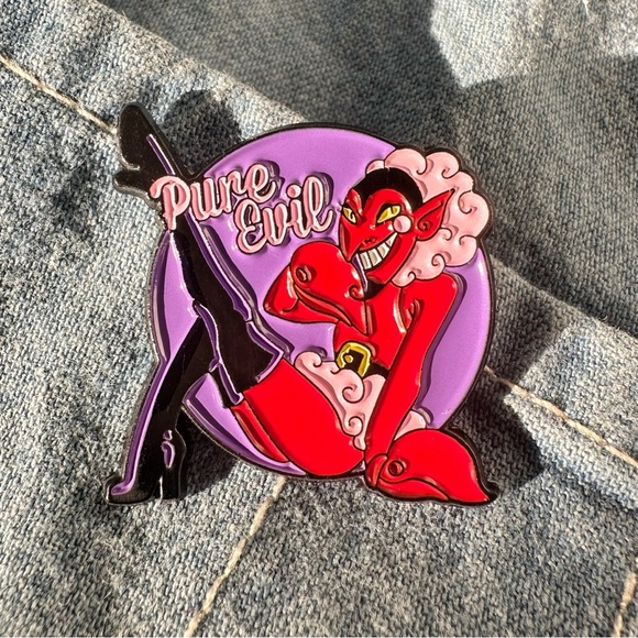 HIM Enamel Pin - The Powerpuff Girls - Picture 3 of 5